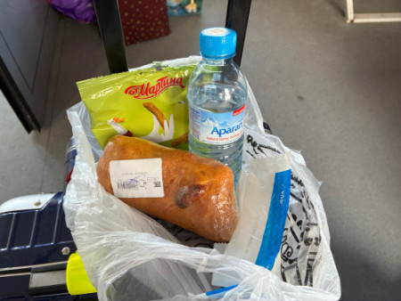 033 Lunch on the train